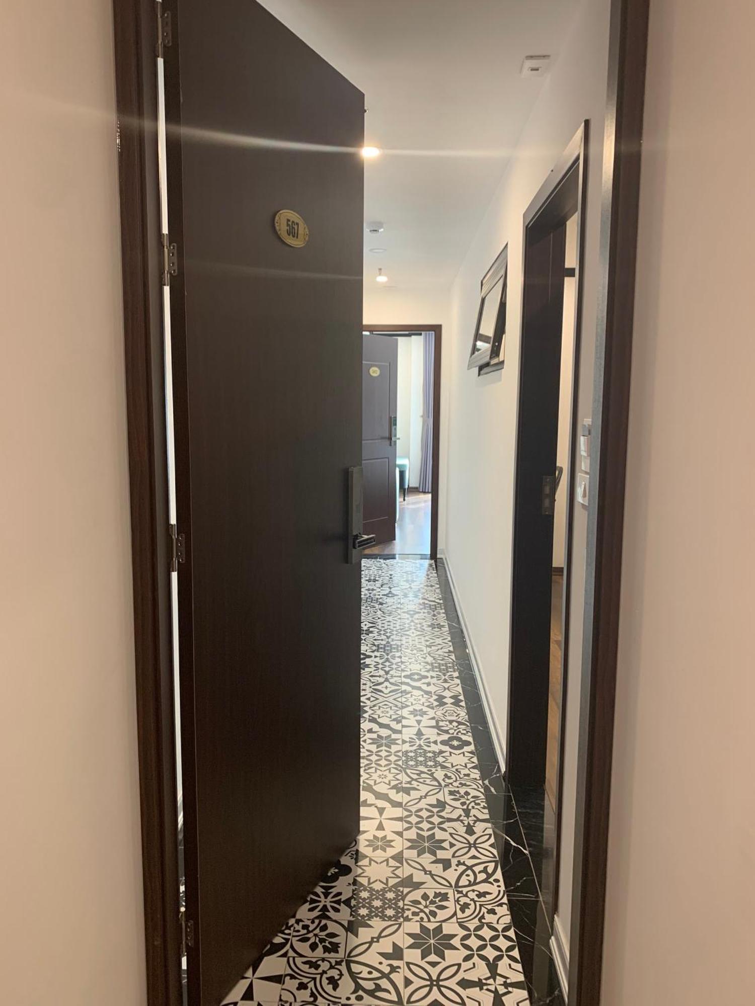 Aquarius Premium Hotel Hanoi Buitenkant foto