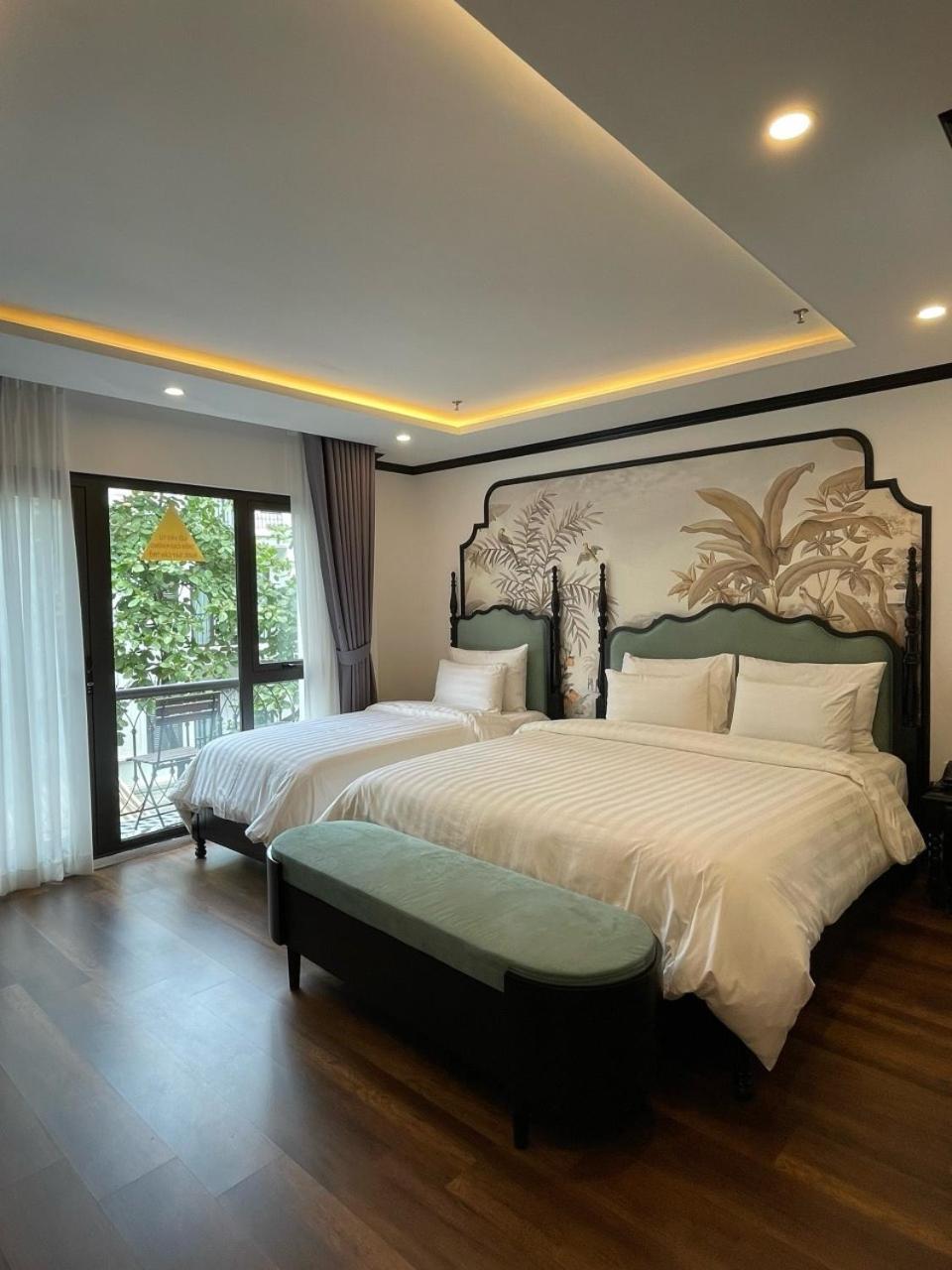 Aquarius Premium Hotel Hanoi Buitenkant foto