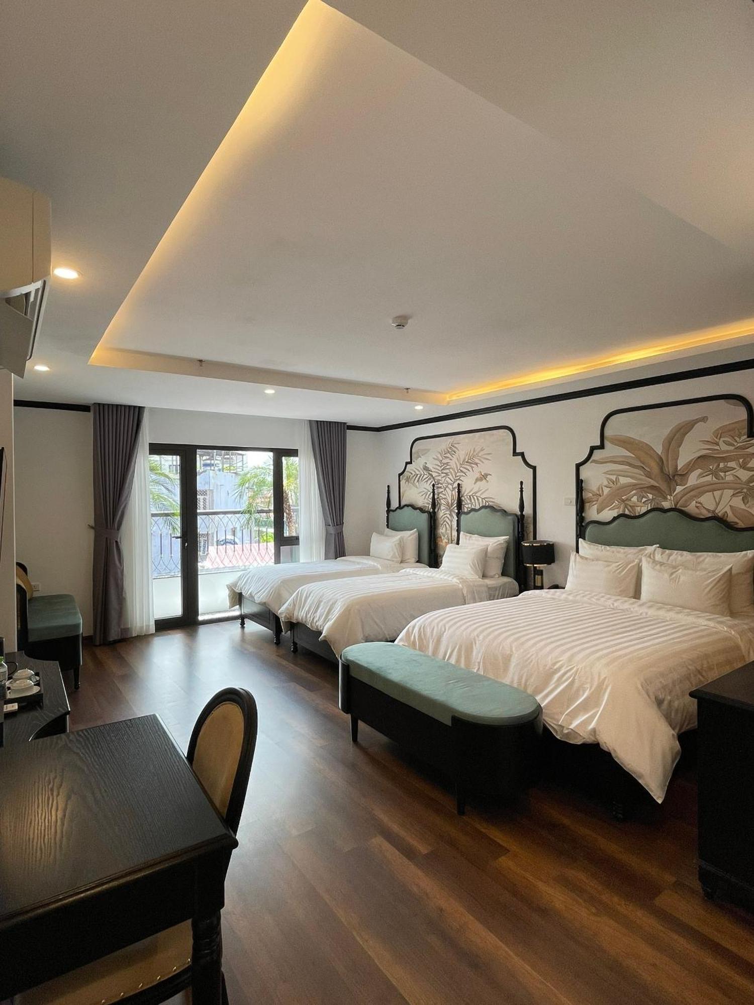 Aquarius Premium Hotel Hanoi Buitenkant foto